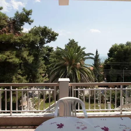 Apartament Luca PalaiónTsiflíkion