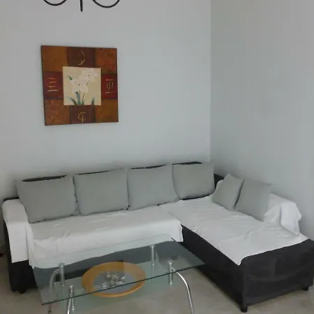 Luca * PalaiónTsiflíkion