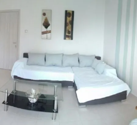 Apartament Luca PalaiónTsiflíkion