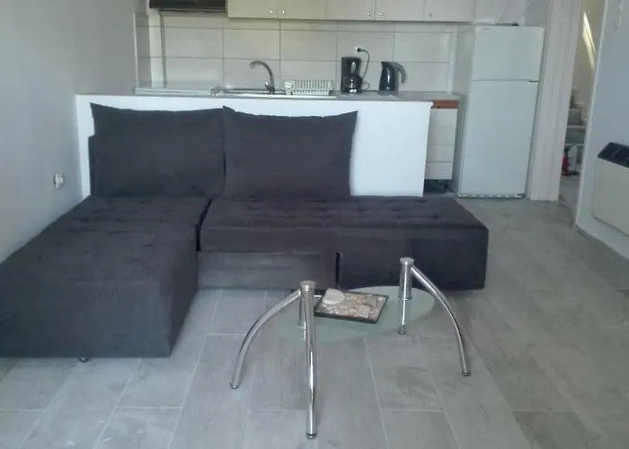 Luca Appartamento PalaiónTsiflíkion