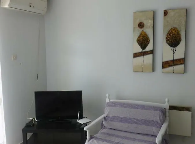 Appartamento Luca PalaiónTsiflíkion