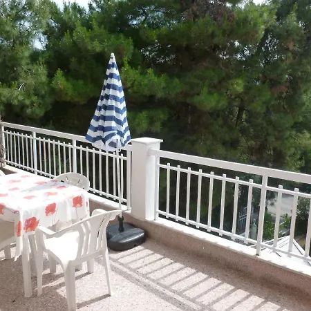 Luca Apartment