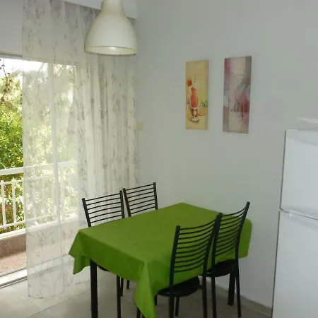 Luca Apartment